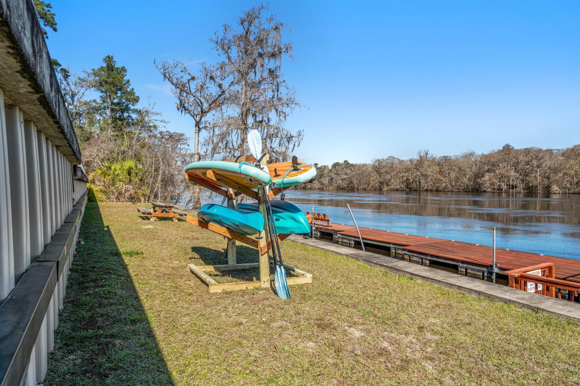 Suwannee Gables Hotel Old Town Exterior foto
